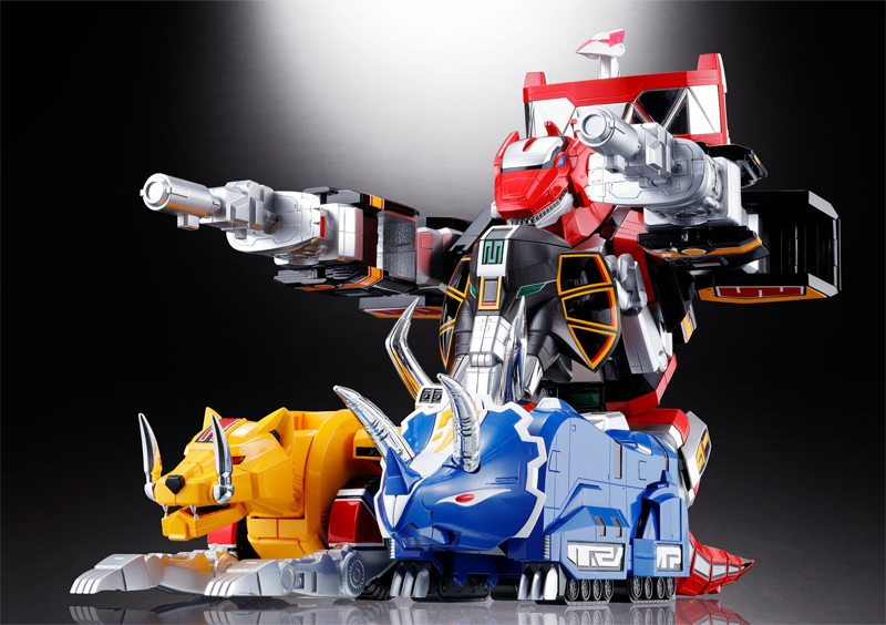 Illustration for article titled Whoa, Look at This Amazing Power Rangers Megazord Toy
